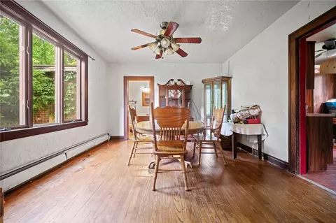 Dining - 621 Thomas Rd, Eighty Four, PA 15330 photo 1 of 2