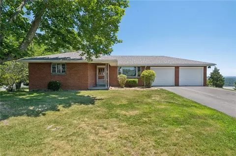 26 Tyler Ave, Charleroi, PA 15022