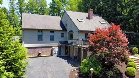 238 Election House Rd, Butler, PA 16001