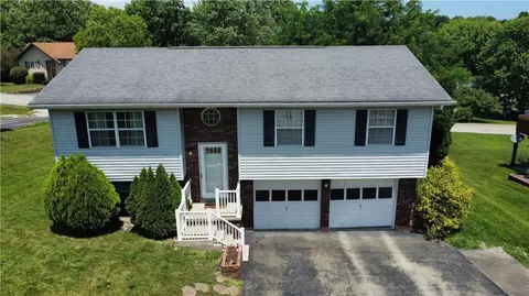 86 Dixon Blvd, Uniontown, PA 15401