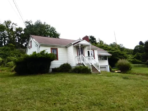 551 Clifton Rd, Bethel Park, PA 15102