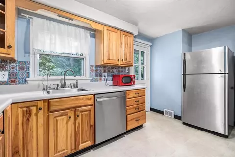 4622 E Willock Rd, Pittsburgh, PA 15227 photo 18