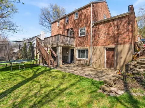 4622 E Willock Rd, Pittsburgh, PA 15227 photo 5