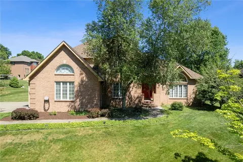 1010 Summer Ridge Ct, Murrysville, PA 15668