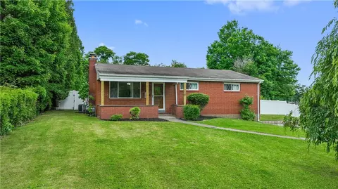 118 Mayer Dr, Pittsburgh, PA 15237