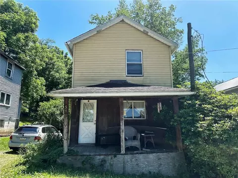 54 Pine St, Saltsburg, PA 15681