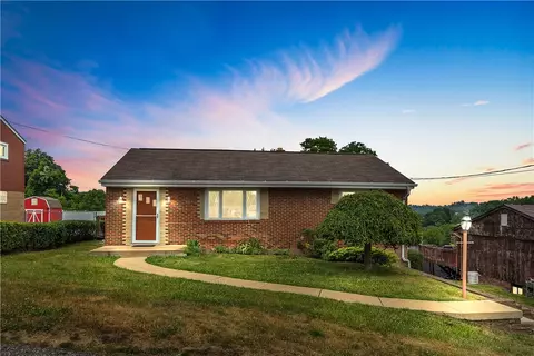 816 Geyer Rd Ext, Pittsburgh, PA 15212