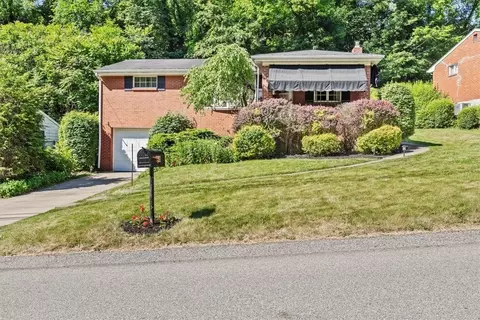 418 Marshall Dr, Mckeesport, PA 15132