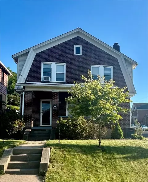 801 5th St, Trafford, PA 15085