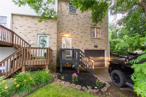 208 Zeigler Ave, Butler, PA 16001
