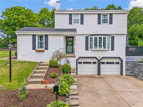 21 Elwyn Ave, Carnegie, PA 15106