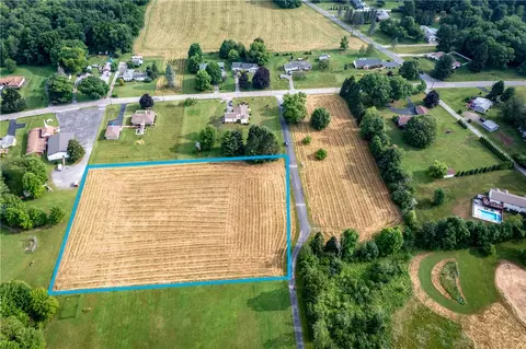 0 Donation Rd, Greenville, PA 16125