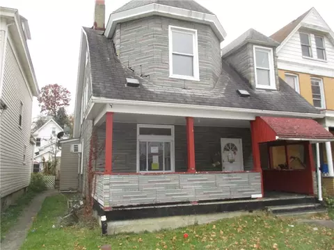 415 Russellwood Ave, Mckees Rocks, PA 15136