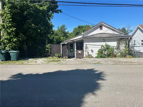 123 Gates Rd, Adah, PA 15410