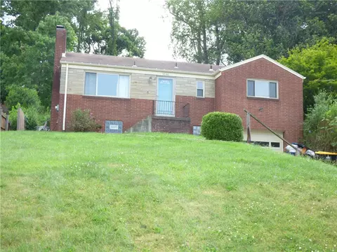 5536 Florida Ave, Bethel Park, PA 15102