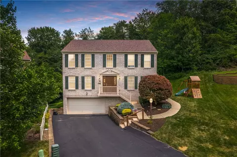 242 Cynthia Dr, Canonsburg, PA 15317