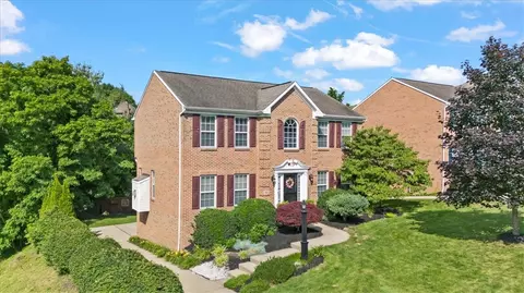 82 Diebold Rd, Mckees Rocks, PA 15136