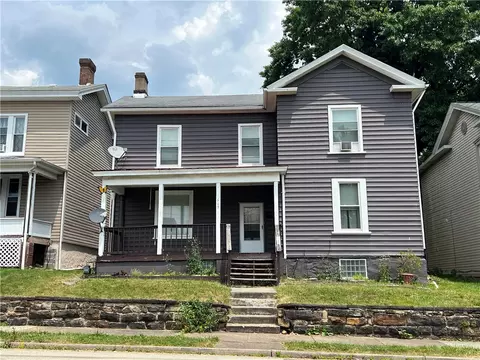 605 Walnut St, Irwin, PA 15642