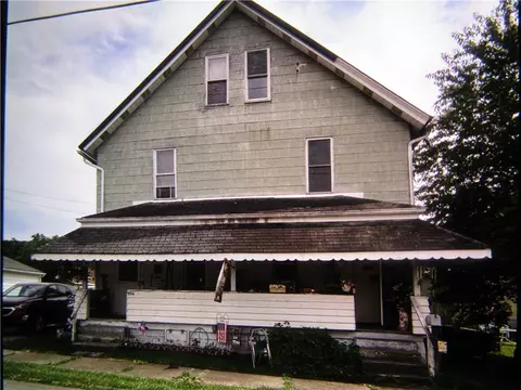 504-506 Davidson Ave, Connellsville, PA 15425