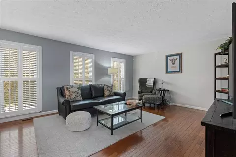 Living - 81504 Lost Valley Dr, Mars, PA 16046 photo 1 of 2