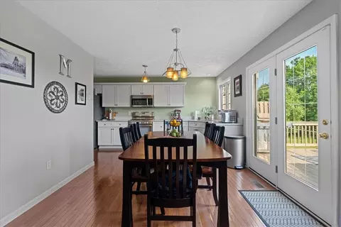 Dining - 81504 Lost Valley Dr, Mars, PA 16046 photo 2 of 2