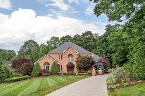 120 Lintel Dr, Mcmurray, PA 15317