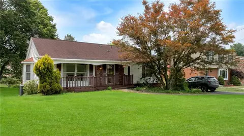 307 Stilley Rd, Clairton, PA 15025
