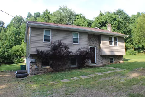 1639 Deckers Point Rd, Marion Center, PA 15759