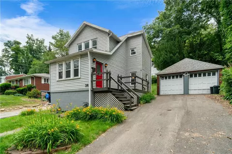 36 Marwood Ave, Pittsburgh, PA 15221