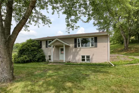 123 Noonen St, Rochester, PA 15074
