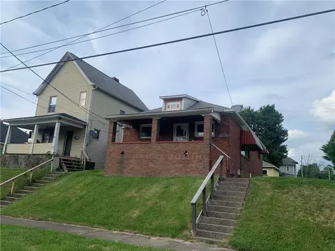 1215 Huron Ave, New Castle, PA 16101