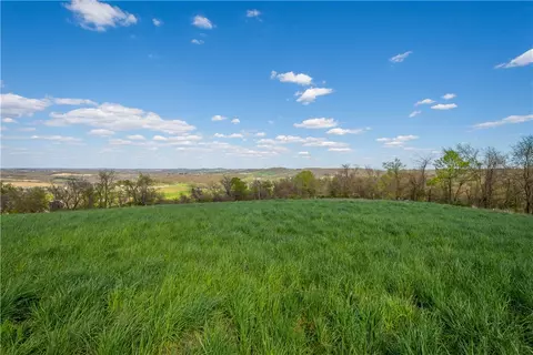 78 Fava Farm Rd, Scenery Hill, PA 15360