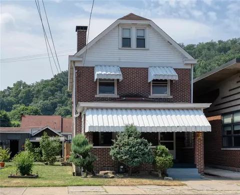 13 Dewey St, Pittsburgh, PA 15223