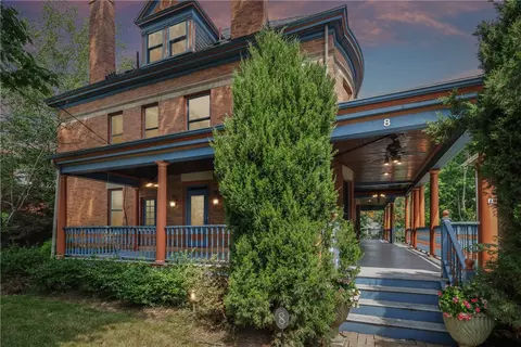 8 Alice St, Pittsburgh, PA 15205