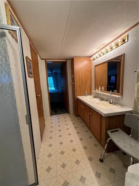 Bath - 246 Maple Leaf Dr, Armagh, PA 15920 photo 2 of 3