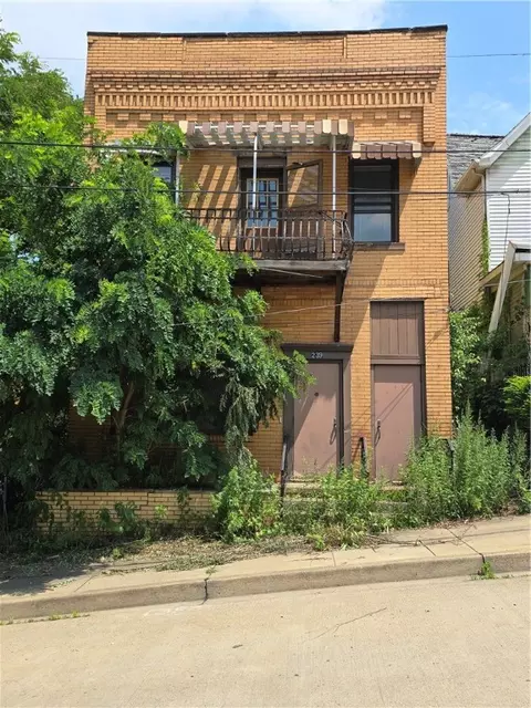239 Reed Ave, Monessen, PA 15062