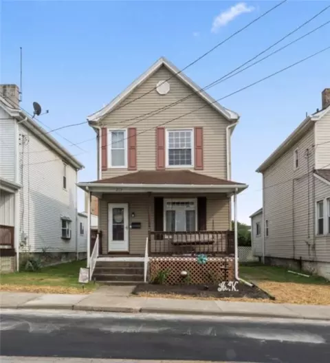 213 11th St, Conway, PA 15027