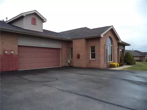 5144 Cedar Hills Blvd, Rostraver, PA 15012
