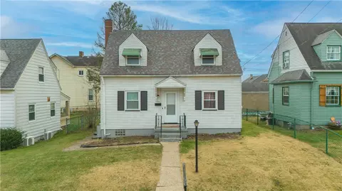 3210 Orchard St, Mckeesport, PA 15132