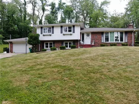 94 Conklin Rd, Washington, PA 15301