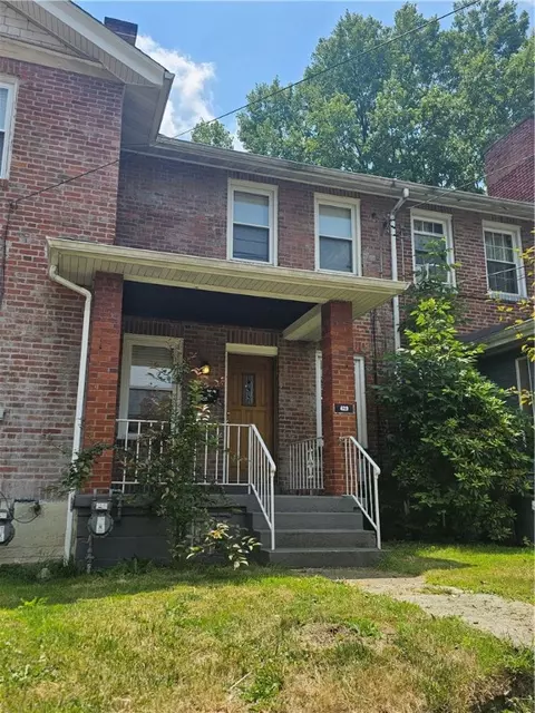 429 Ohio Ave, Clairton, PA 15025