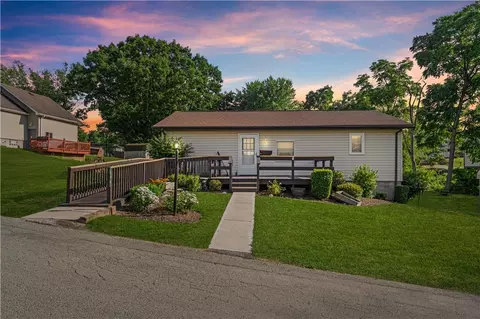 104 Center St, Delmont, PA 15626