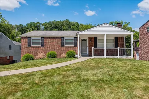 452 Rainier Dr, Pittsburgh, PA 15239