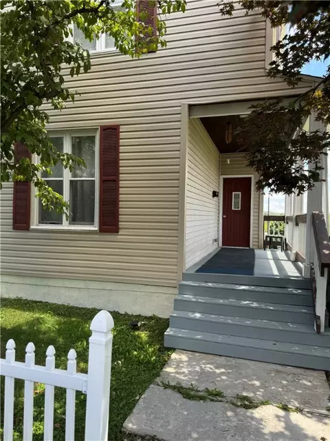 112 Pennsylvania, California, PA 15419
