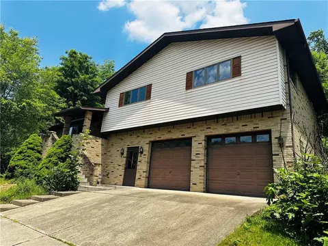 535 3rd Ave, Sutersville, PA 15083