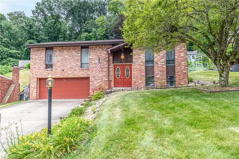 239 Cool Springs Rd, Mckeesport, PA 15131