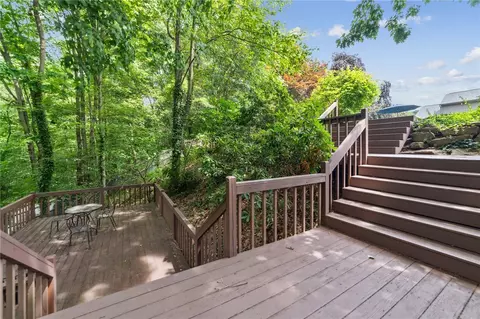 Exterior - 2920 Bryer Ridge Ct, Export, PA 15632 photo 6 of 10