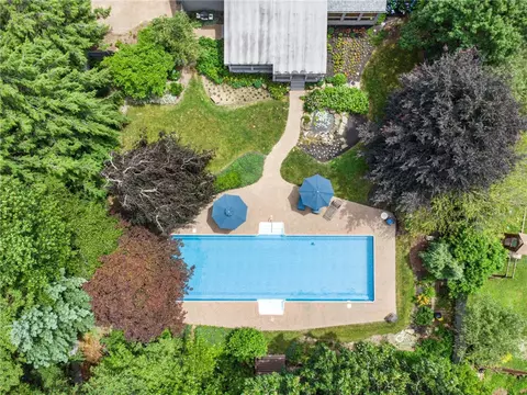 Exterior - 2920 Bryer Ridge Ct, Export, PA 15632 photo 7 of 10