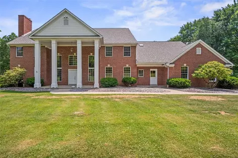 1702 Coulter Rd, Apollo, PA 15613