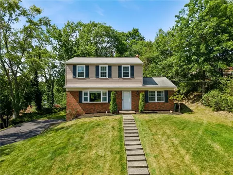 333 Haugh Dr, Pittsburgh, PA 15237